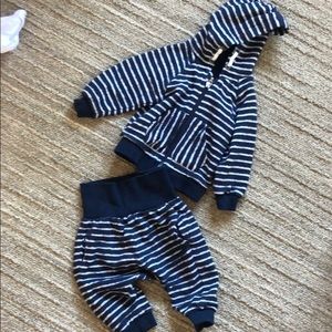NWOT belly button jumpsuit set, size 62, 3-6 mo